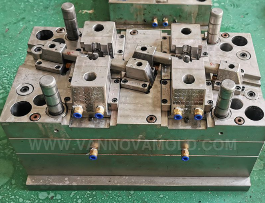 Plastic Injection Mold Designing